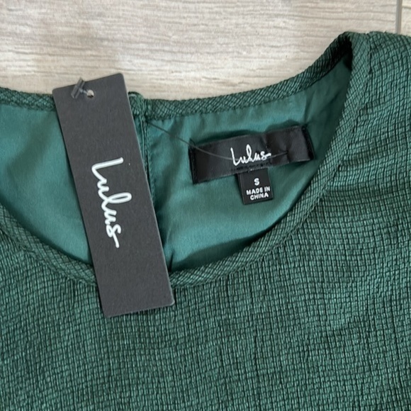 Lulu’s size small green holiday dress mini - Picture 7 of 12